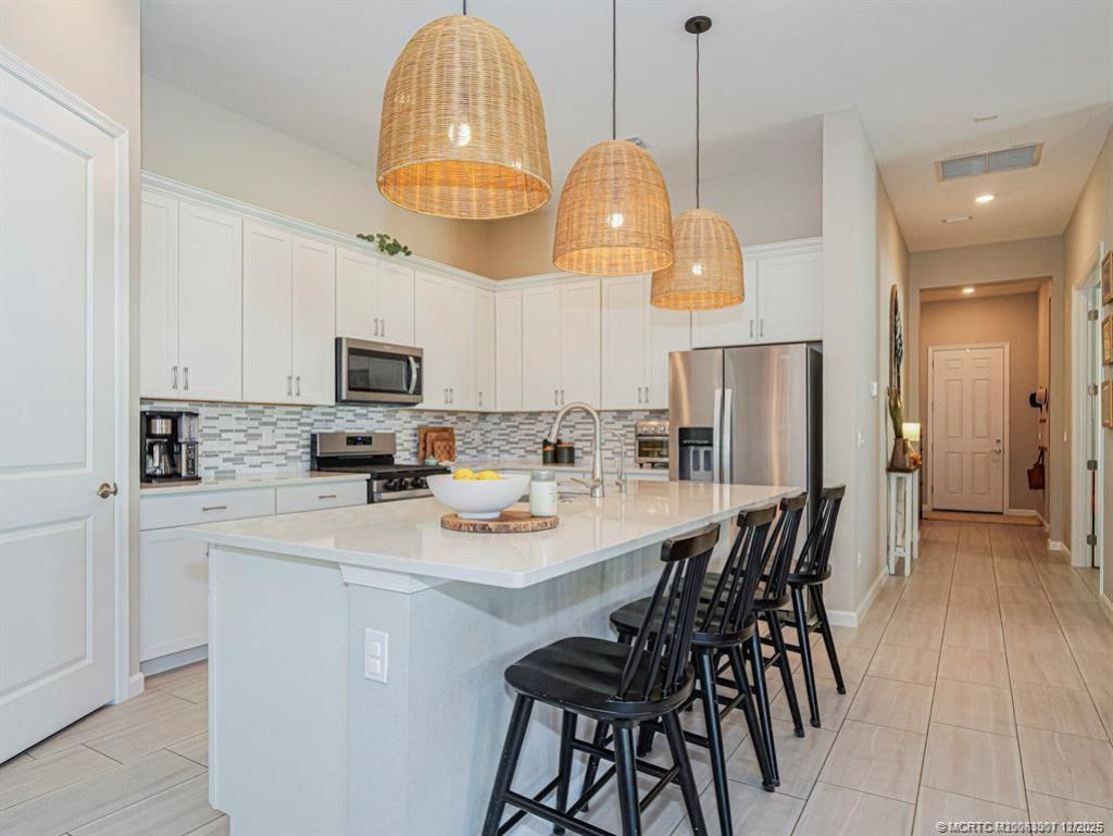 781 SE Courances Drive, Port Saint Lucie, FL 34984 Photo