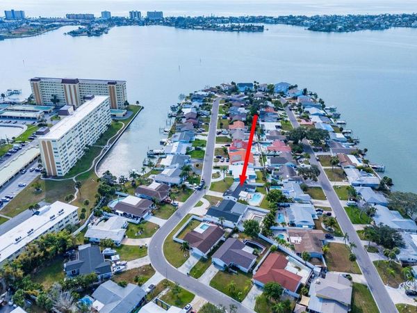 11425 47TH AVENUE N, ST PETERSBURG, FL 33708