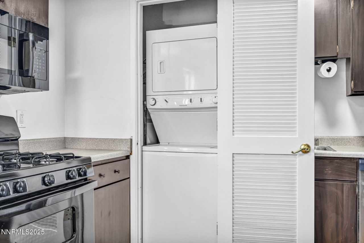 1660 Jackson Place, Reno, NV 89512 Photo