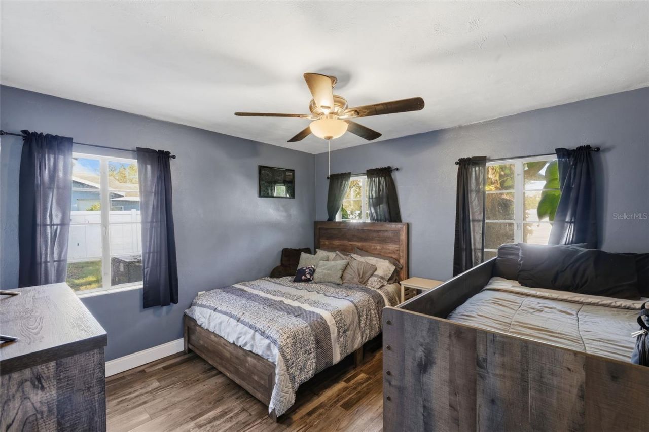 1852 W Lake Parker Drive, Lakeland, FL 33805 Photo