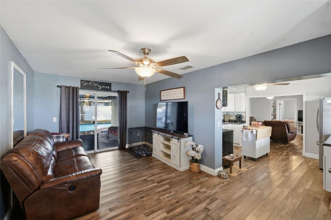 1852 W Lake Parker Drive, Lakeland, FL 33805 Photo