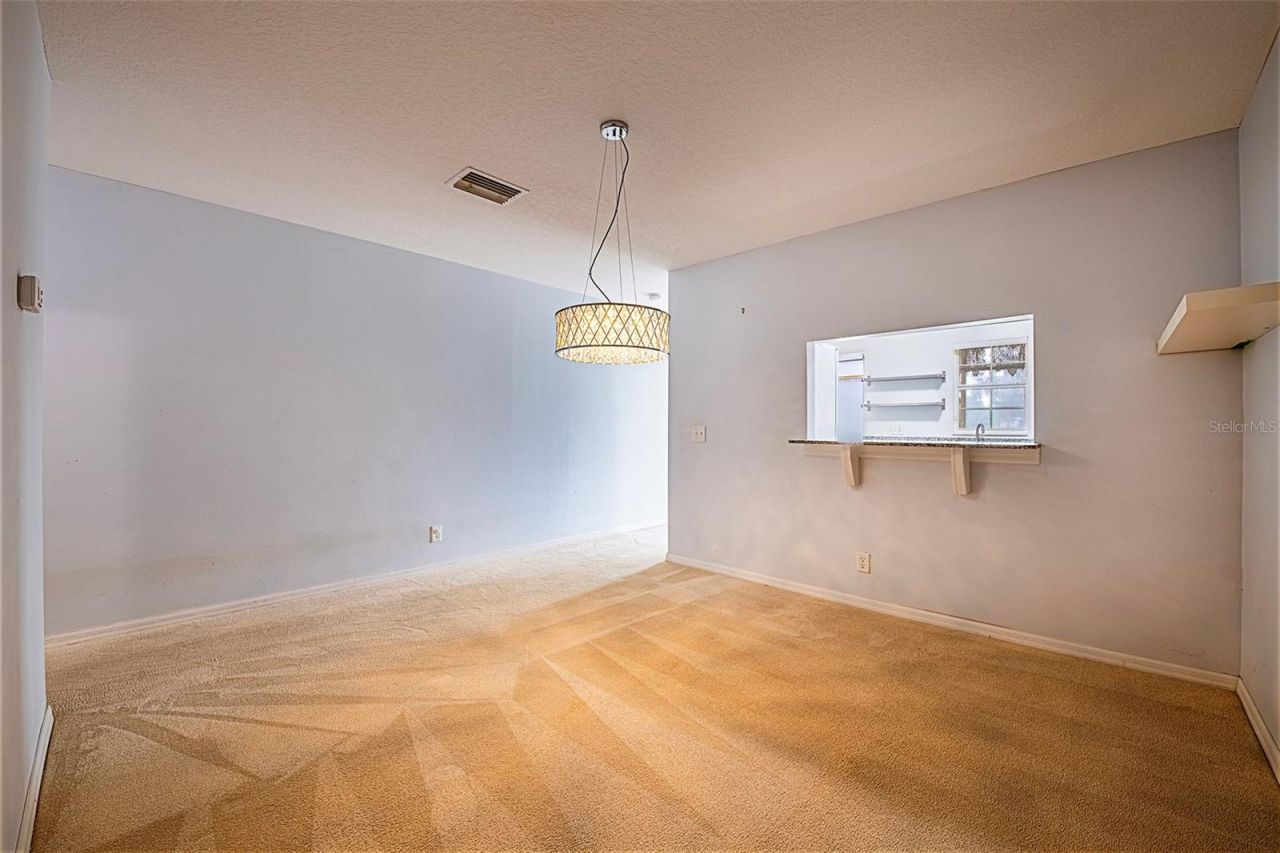 170 Coquina Bay Drive, Saint Petersburg, FL 33705 Photo