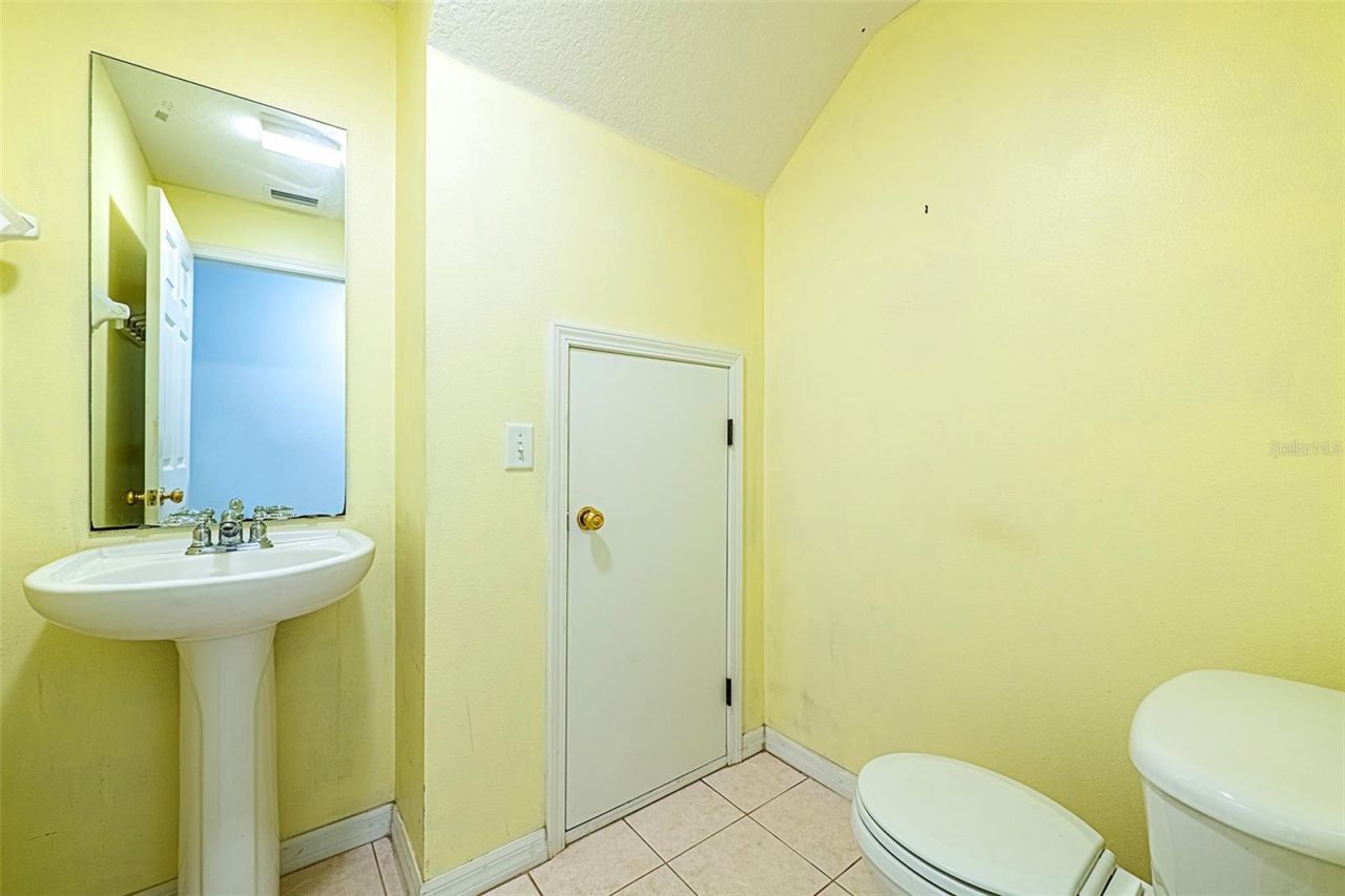 170 Coquina Bay Drive, Saint Petersburg, FL 33705 Photo