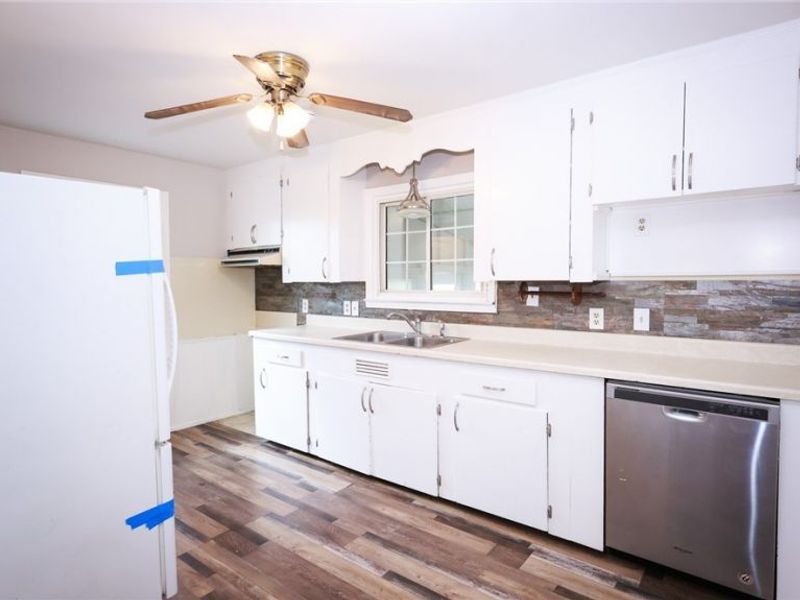 145 Mount Marie Avenue NW, Canton, OH 44708 Photo 10