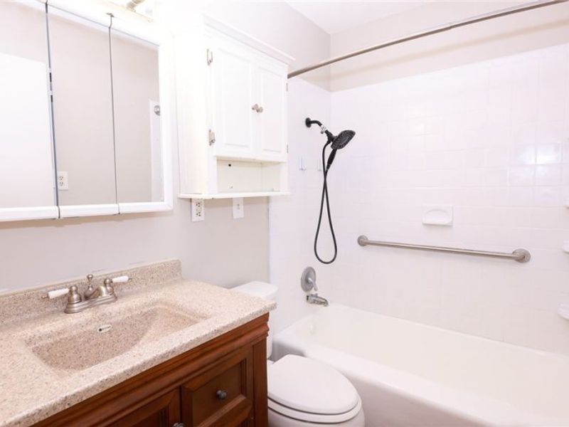 145 Mount Marie Avenue NW, Canton, OH 44708 Photo 11