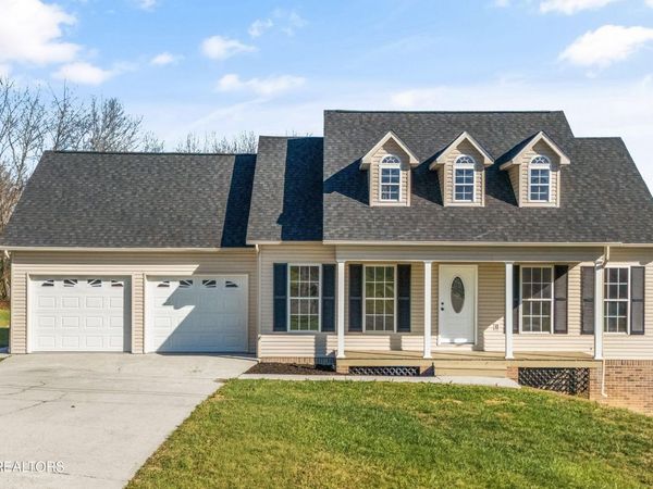 252 Perkins Lane, Jacksboro, TN 37757