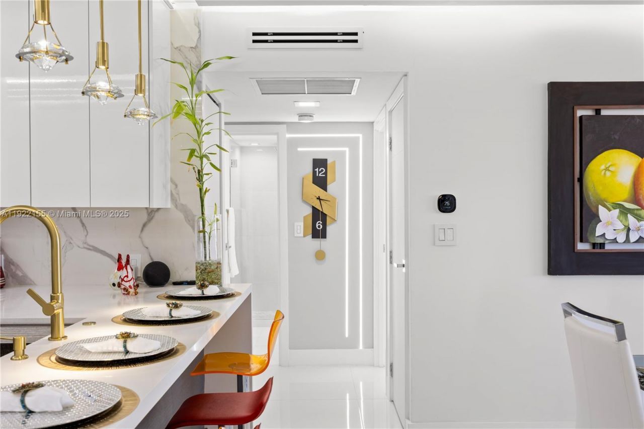 20379 W Country Club Dr, Unit 1533, Aventura, FL 33180 Photo