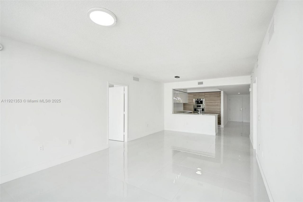 330 Sunny Isles Blvd, Unit 5-805, Sunny Isles Beach, FL 33160 Photo