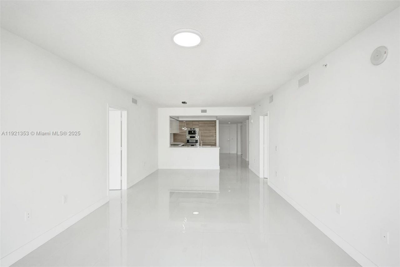 330 Sunny Isles Blvd, Unit 5-805, Sunny Isles Beach, FL 33160 Photo