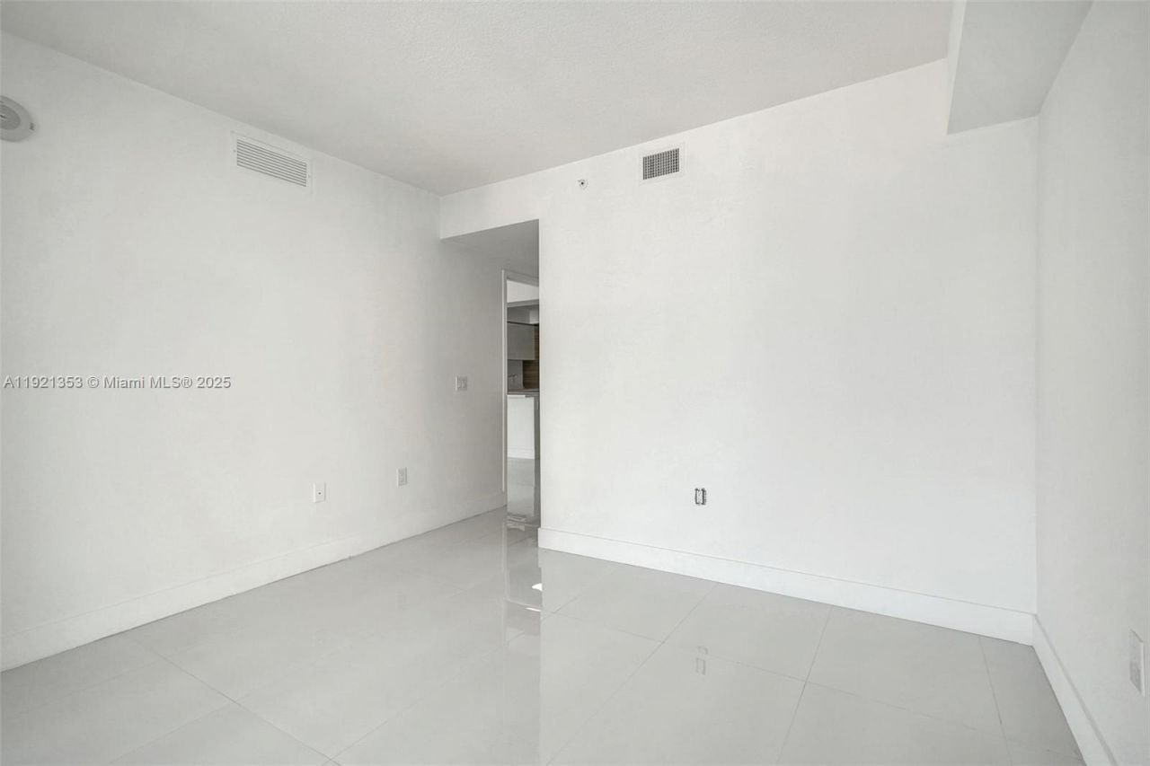330 Sunny Isles Blvd, Unit 5-805, Sunny Isles Beach, FL 33160 Photo