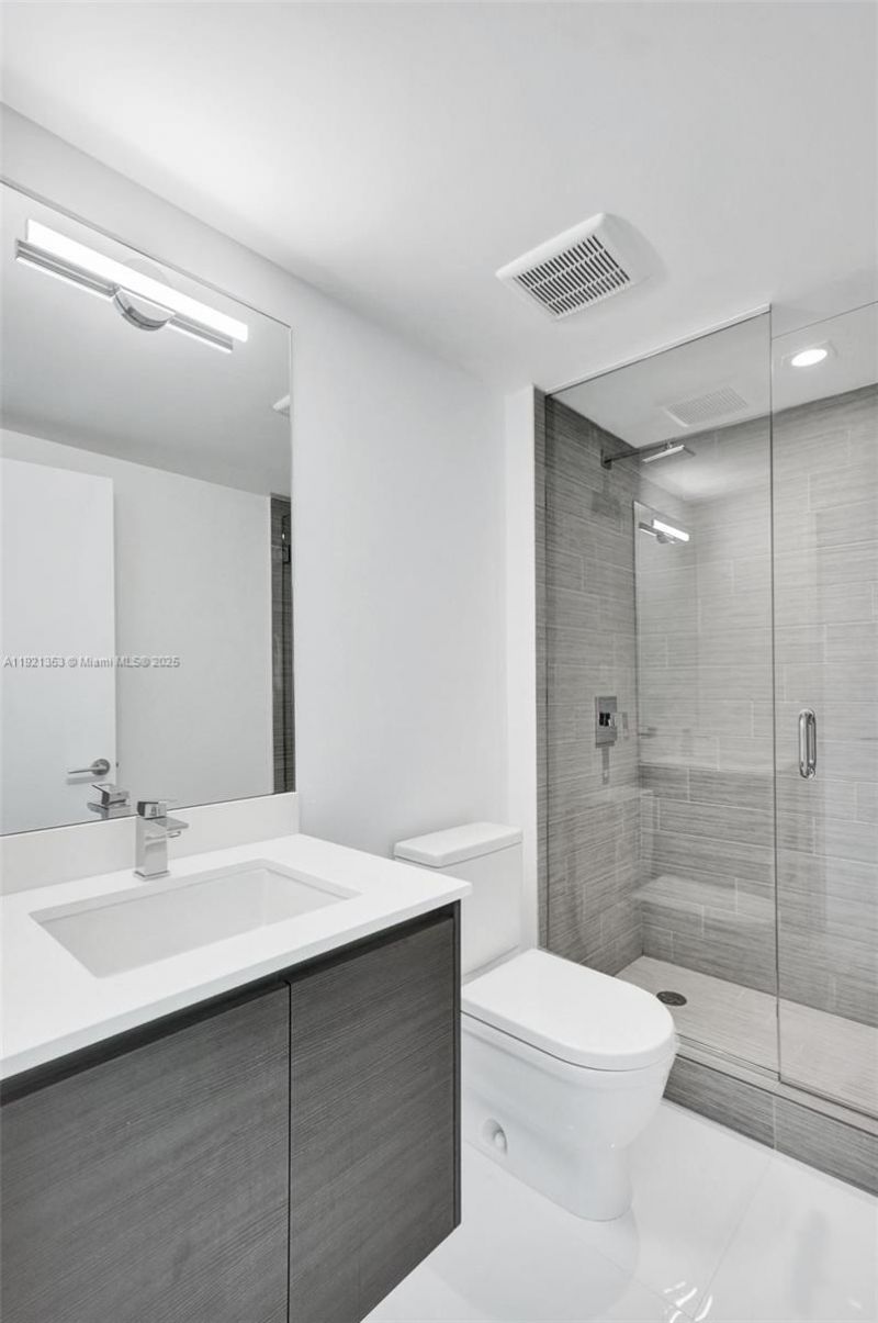 330 Sunny Isles Blvd, Unit 5-805, Sunny Isles Beach, FL 33160 Photo