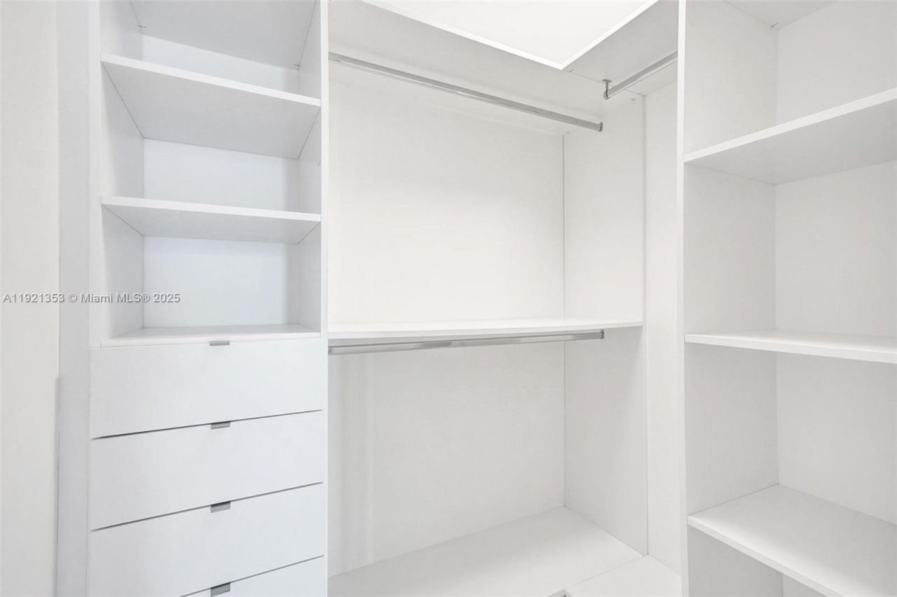 330 Sunny Isles Blvd, Unit 5-805, Sunny Isles Beach, FL 33160 Photo