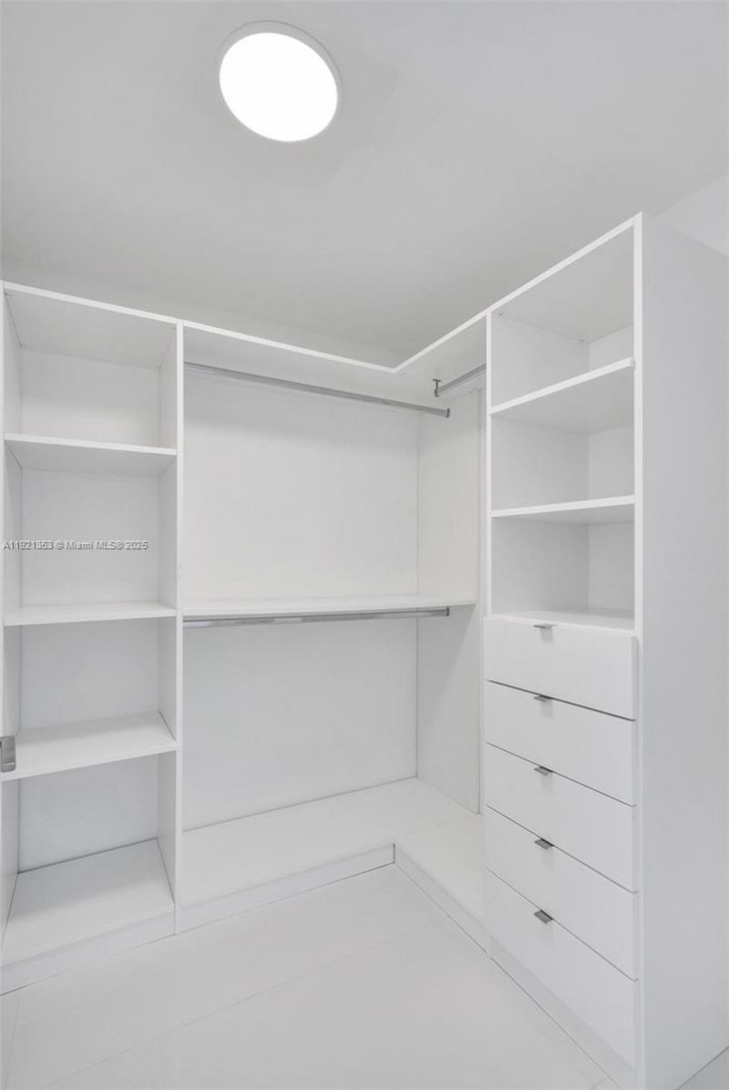 330 Sunny Isles Blvd, Unit 5-805, Sunny Isles Beach, FL 33160 Photo