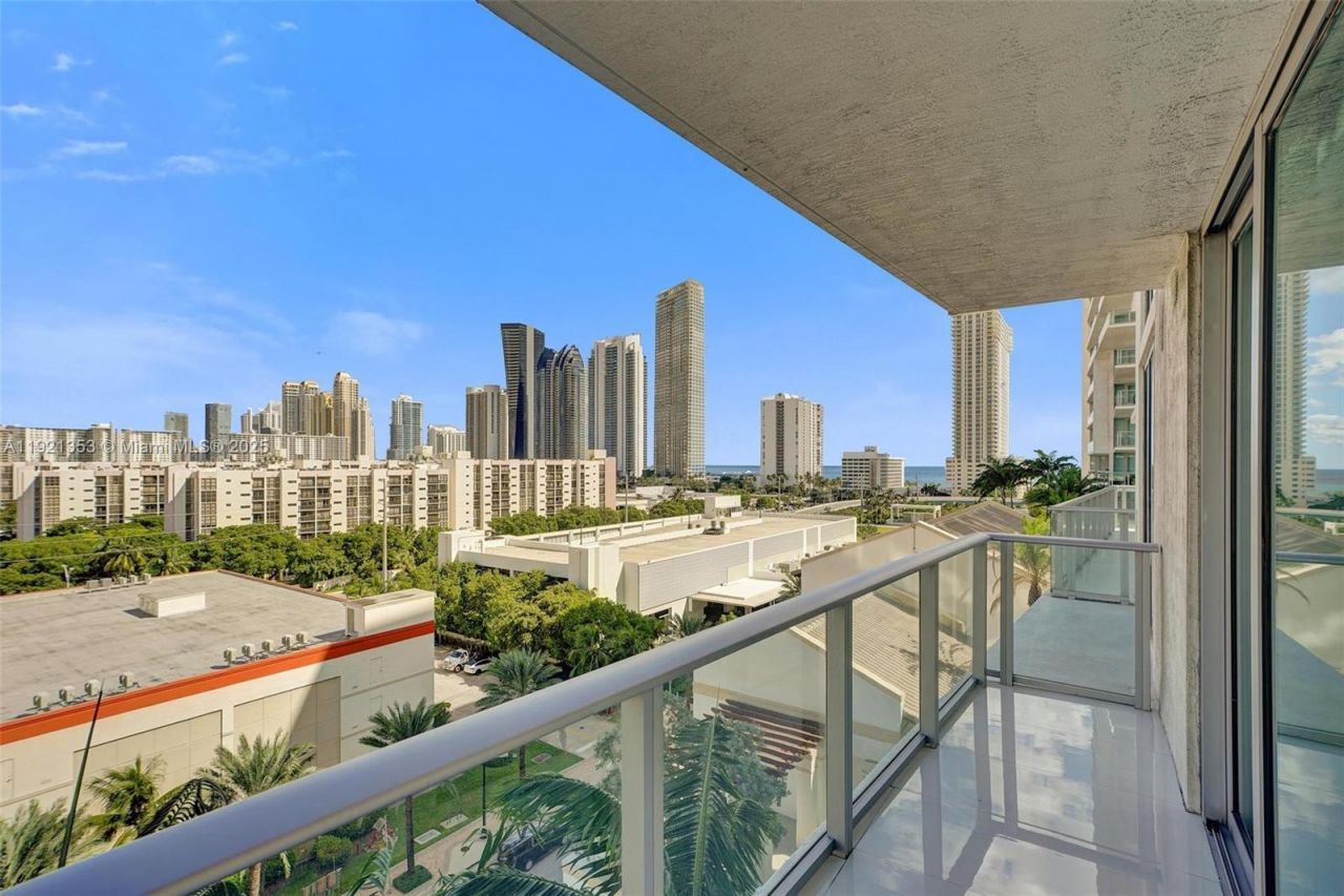 330 Sunny Isles Blvd, Unit 5-805, Sunny Isles Beach, FL 33160 Photo