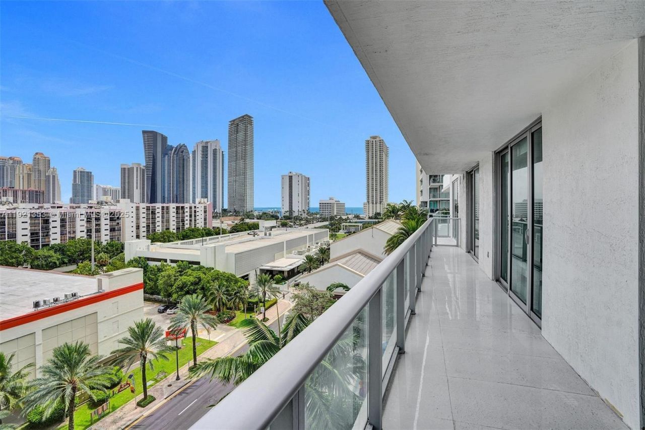 330 Sunny Isles Blvd, Unit 5-805, Sunny Isles Beach, FL 33160 Photo