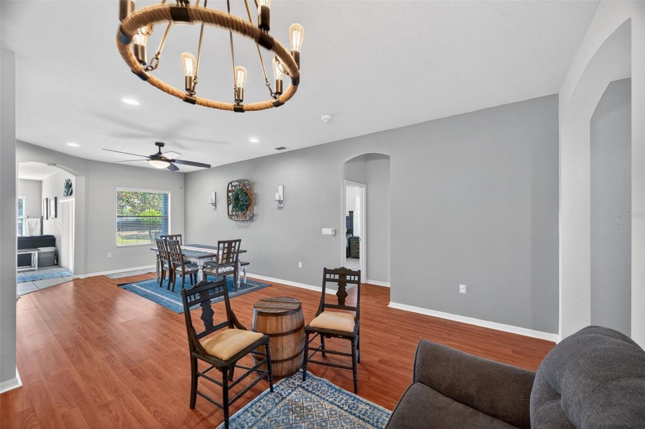 4645 Executive Meadows Drive, Plant City, FL 33567 Photo