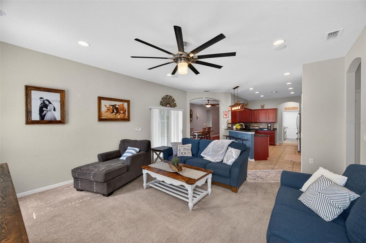 4645 Executive Meadows Drive, Plant City, FL 33567 Photo