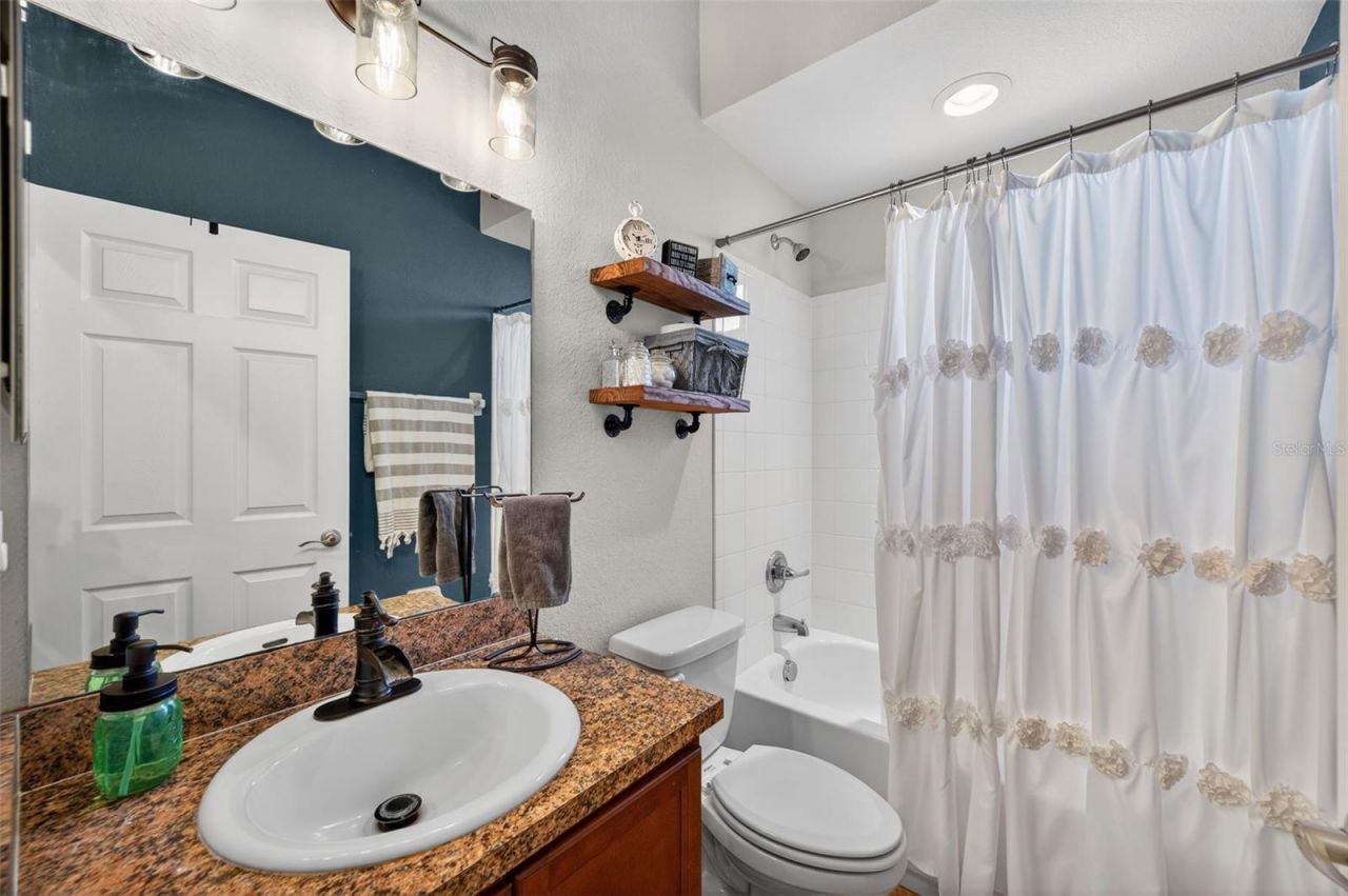 4645 Executive Meadows Drive, Plant City, FL 33567 Photo