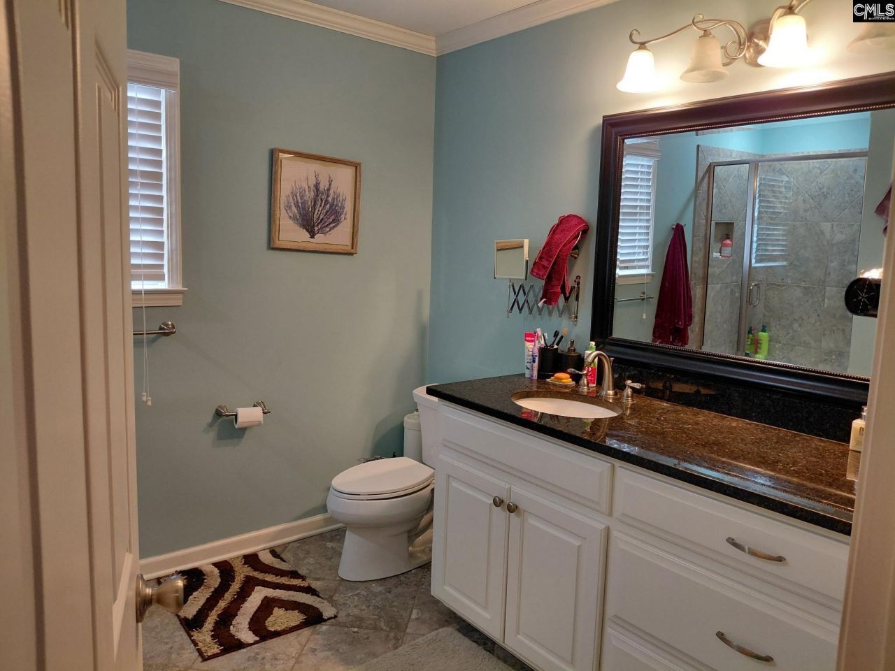 110 Brook Valley Drive Photo 11