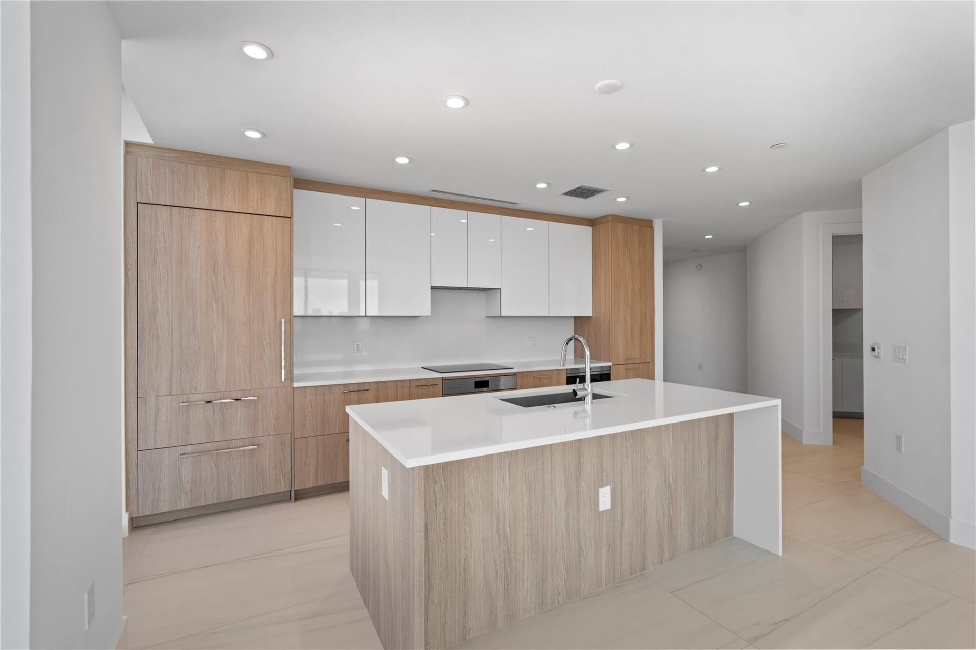 153 N Seabreeze Boulevard, Unit 1704S, Fort Lauderdale, FL 33304 Photo