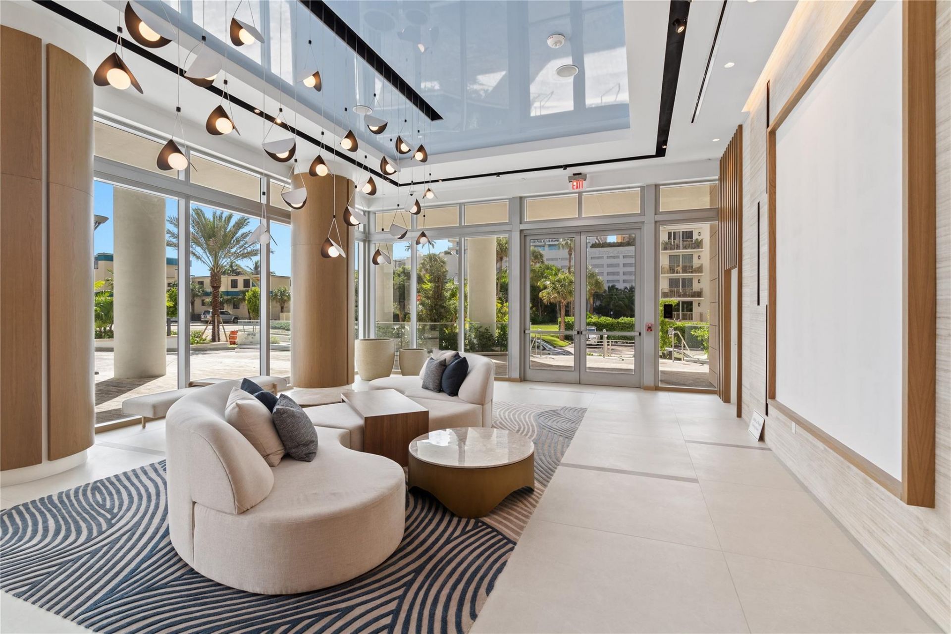 153 N Seabreeze Boulevard, Unit 1704S, Fort Lauderdale, FL 33304 Photo