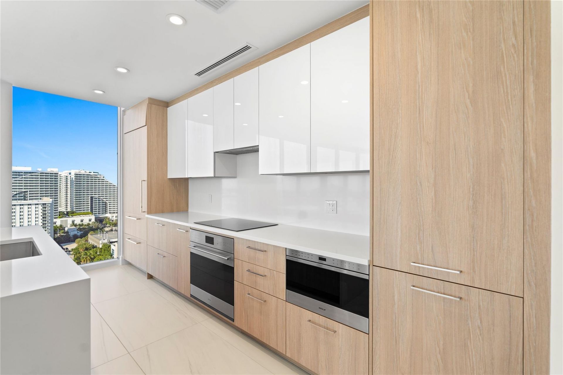 153 N Seabreeze Boulevard, Unit 1704S, Fort Lauderdale, FL 33304 Photo