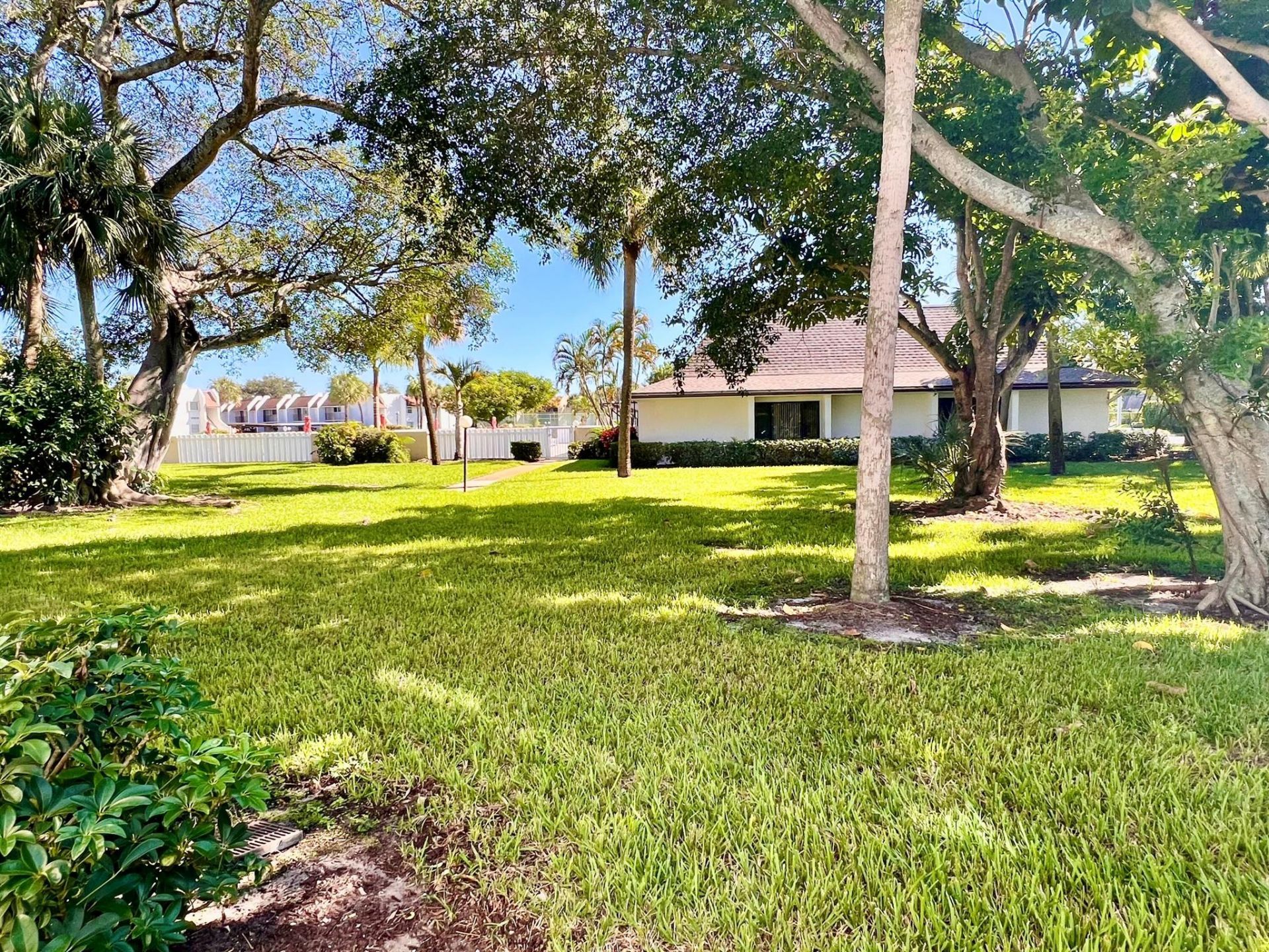 2865 SW 22nd Avenue, Unit 108, Delray Beach, FL 33445 Photo