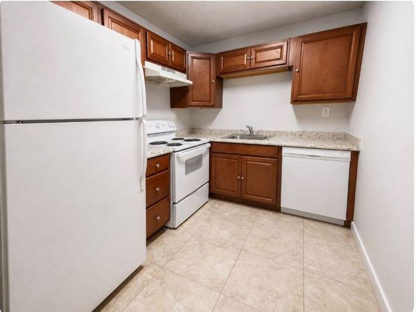 1106 Meadows Circle, Boynton Beach, FL 33436
