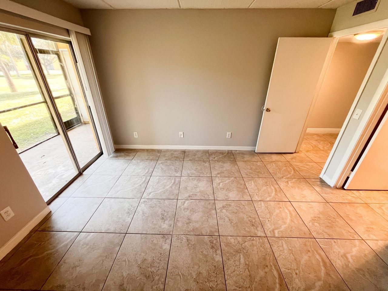 1106 Meadows Circle, Boynton Beach, FL 33436 Photo