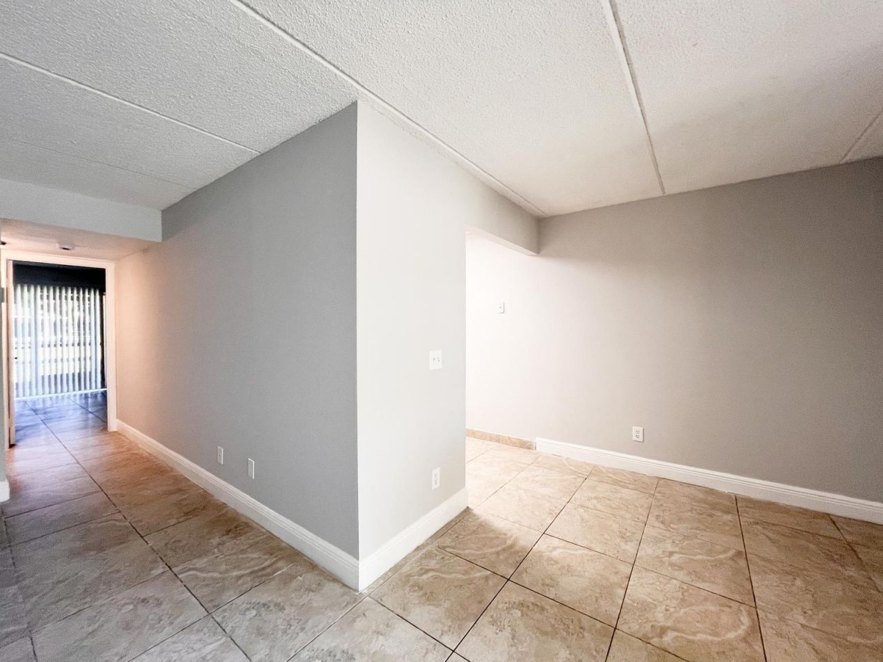 1106 Meadows Circle, Boynton Beach, FL 33436 Photo