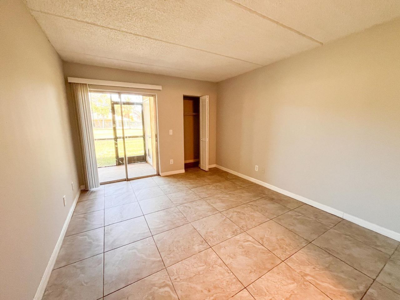 1106 Meadows Circle, Boynton Beach, FL 33436 Photo