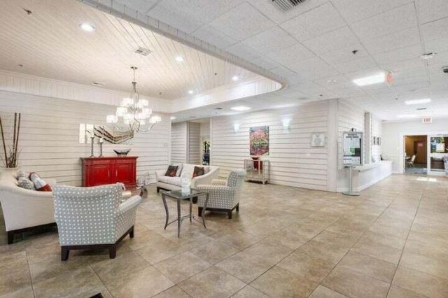 10110 Cedar Point Boulevard, Unit 203, Boynton Beach, FL 33437 Photo