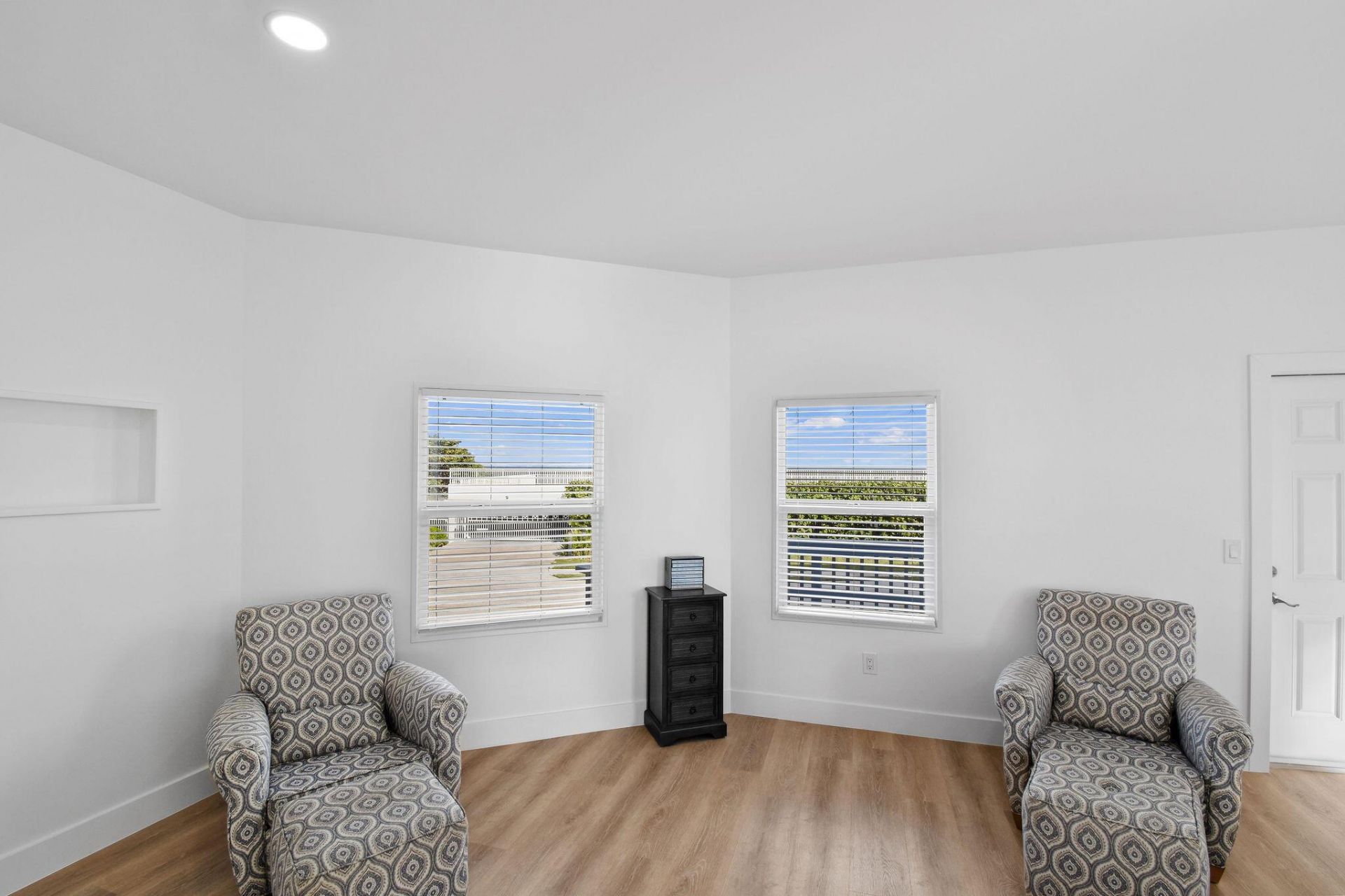 941 Ocean Drive, Juno Beach, FL 33408 Photo