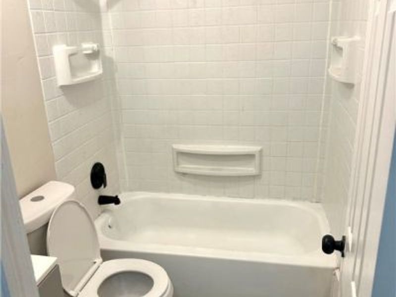 14100 Saybrook Avenue, Cleveland, OH 44105 Photo 17