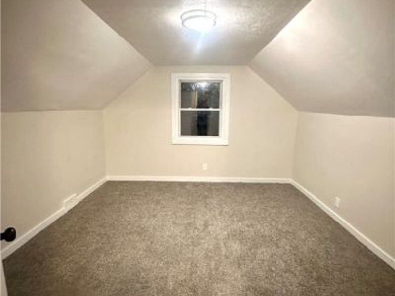 14100 Saybrook Avenue, Cleveland, OH 44105 Photo 23