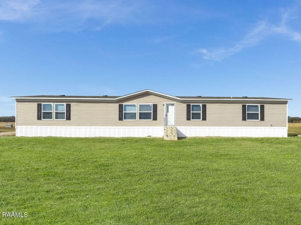 692 Tom Schexnayder Road, Opelousas, LA 70570