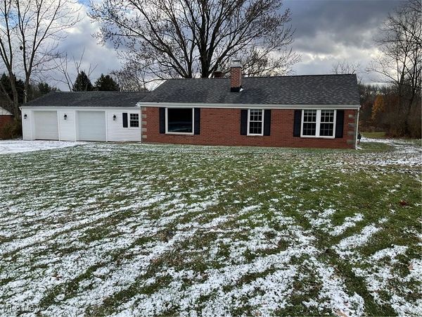 1275 E Western Reserve Road, Poland, OH 44514