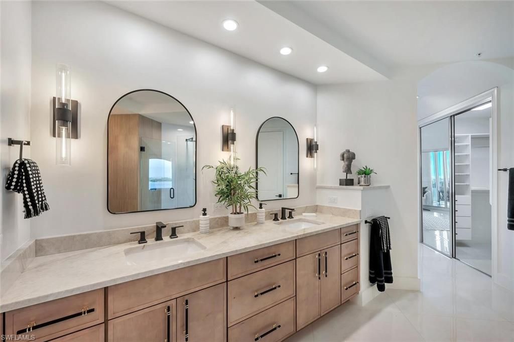 4811 Island Pond Ct, Unit 1104, Bonita Springs, FL 34134 Photo