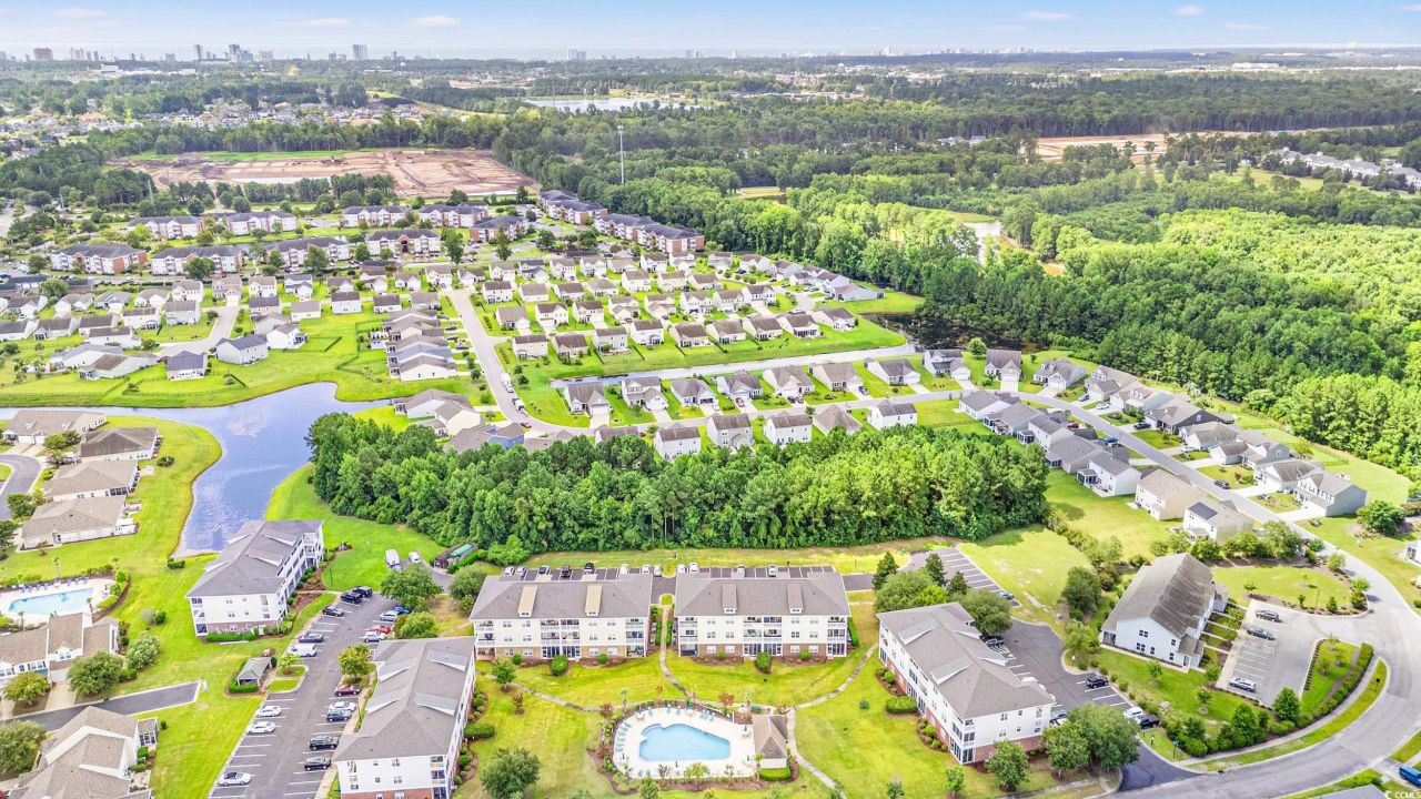 604 Heathrow Dr. Photo 30