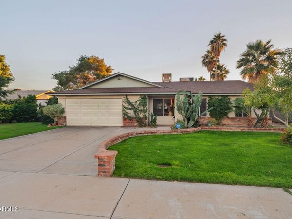 4841 E DESERT VIEW Drive, Phoenix, AZ 85044