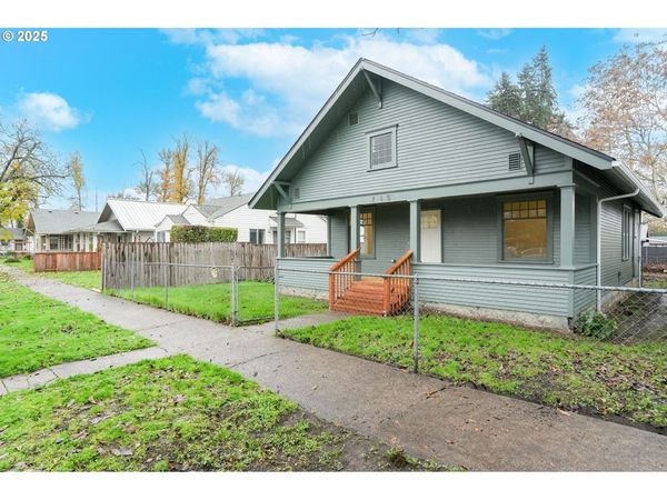 715 19TH ST, Salem, OR 97301