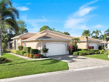 12694 Fox Ridge DR, BONITA SPRINGS, FL 34135