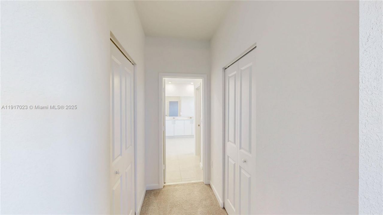 2333 SE 28th Ct, Homestead, FL 33035 Photo