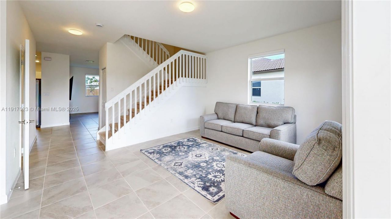 2333 SE 28th Ct, Homestead, FL 33035 Photo