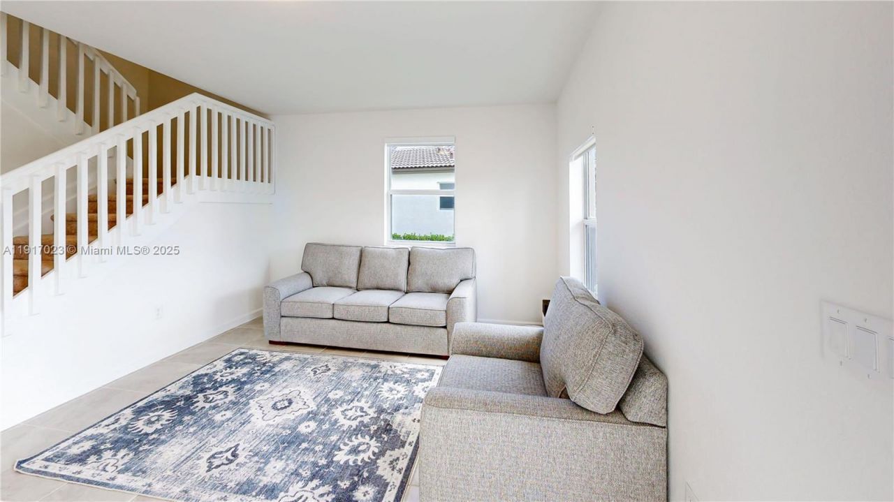 2333 SE 28th Ct, Homestead, FL 33035 Photo