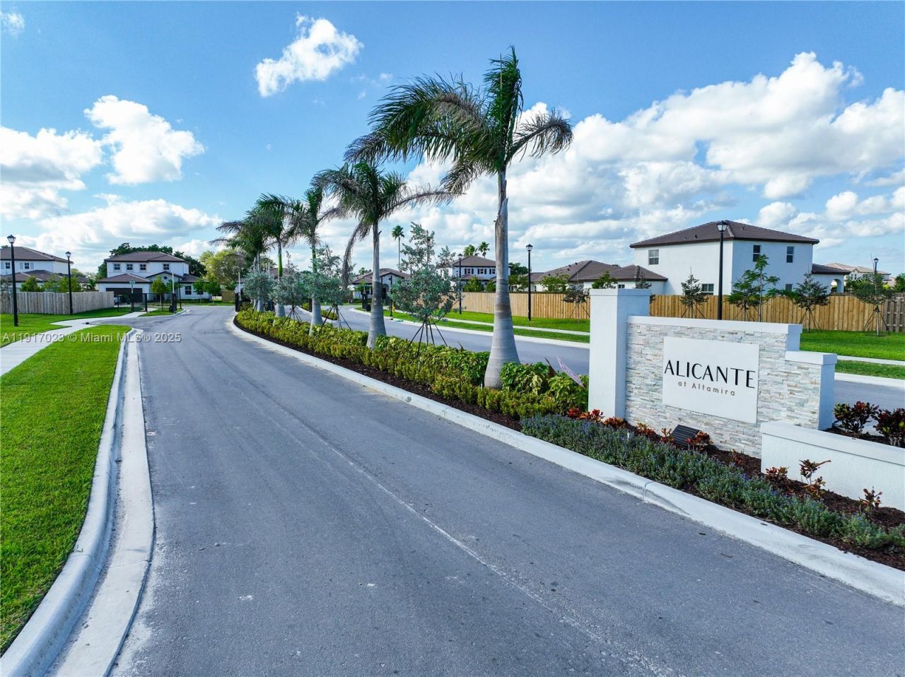 2333 SE 28th Ct, Homestead, FL 33035 Photo