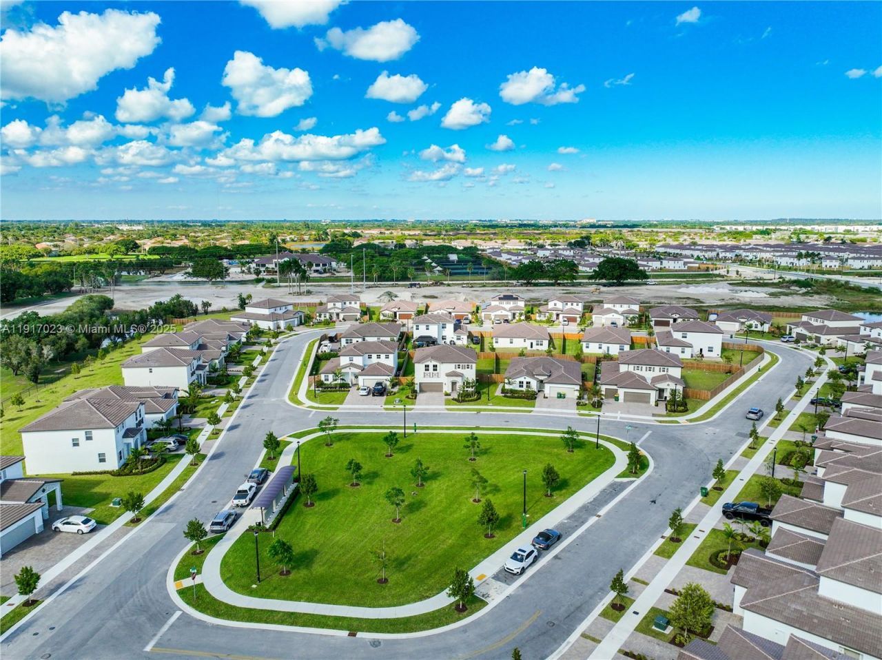 2333 SE 28th Ct, Homestead, FL 33035 Photo