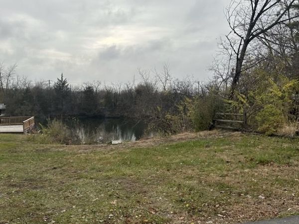 13 Hole In The Wall Road, Wilmington, IL 60481