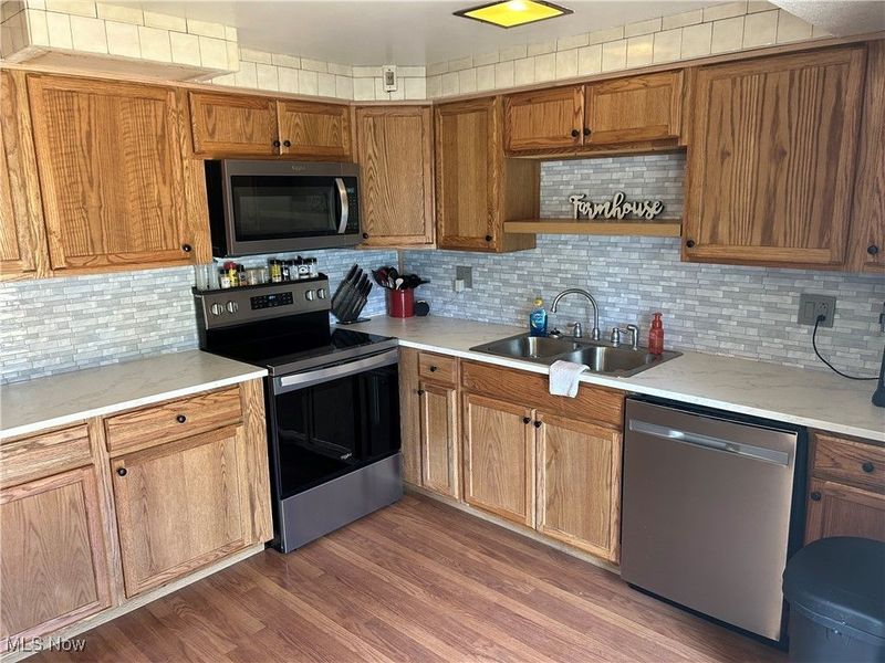 539 Forestview Drive, Wintersville, OH 43953 Photo 6