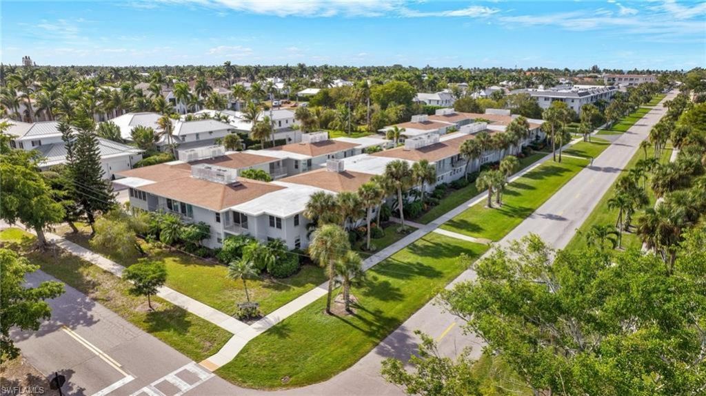 635 12th Ave S, Unit 635, Naples, FL 34102 Photo